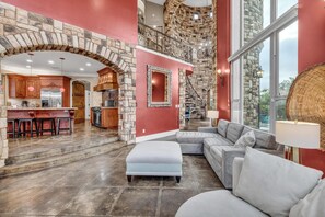 Smart-tv en een open haard