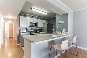 คอนโด (Villas at Island Club Community, pool) | บริเวณภายนอก