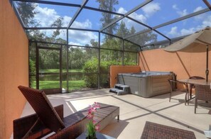 獨棟房屋 (Gated Community with private hot tub ) | 外觀