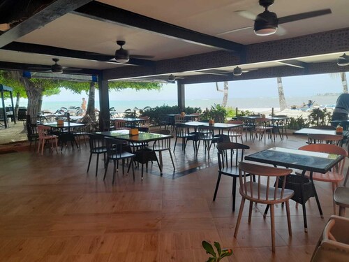 Hotel Mar de Corales By: CAJASAI