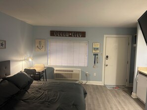 Immagine non classificata, 5 di 8, pulsante