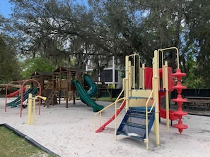 Children’s area - Ocean Villa C112: Steps to Beach & Resort Pool (Hilton Head Island)