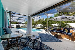 House (Private Pool house, near all famous a) | Exterior