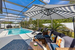 Talo (Private Pool house, near all famous a) | Ulkopuoli