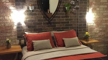 Classic Double Room | Egyptian cotton sheets, premium bedding, down comforters