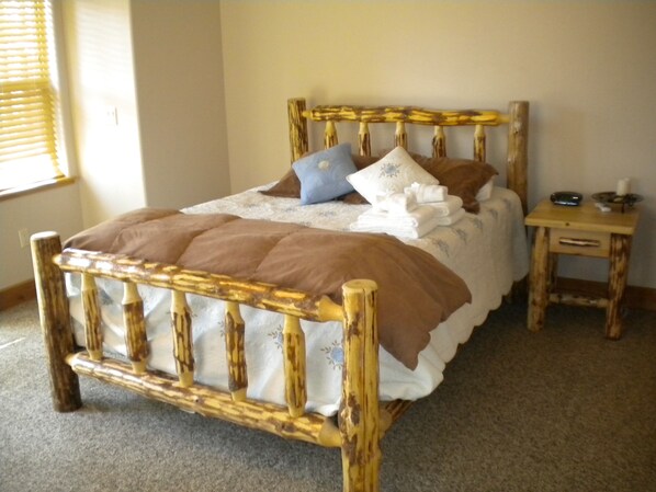 5 bedrooms, WiFi, bed sheets