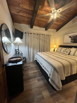 1 Schlafzimmer, kostenloses WLAN, Bettwäsche
