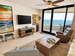 TV, DVD player - Eden W 903 A remodeled beautiful 1 Bedroom 2 Bath Gulf Front Condo with Stunning Views! (Pensacola)