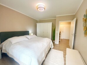 2 bedrooms, WiFi, bed sheets