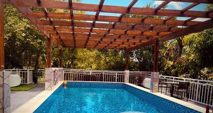 Luxury Two Bedroom Family Apartment