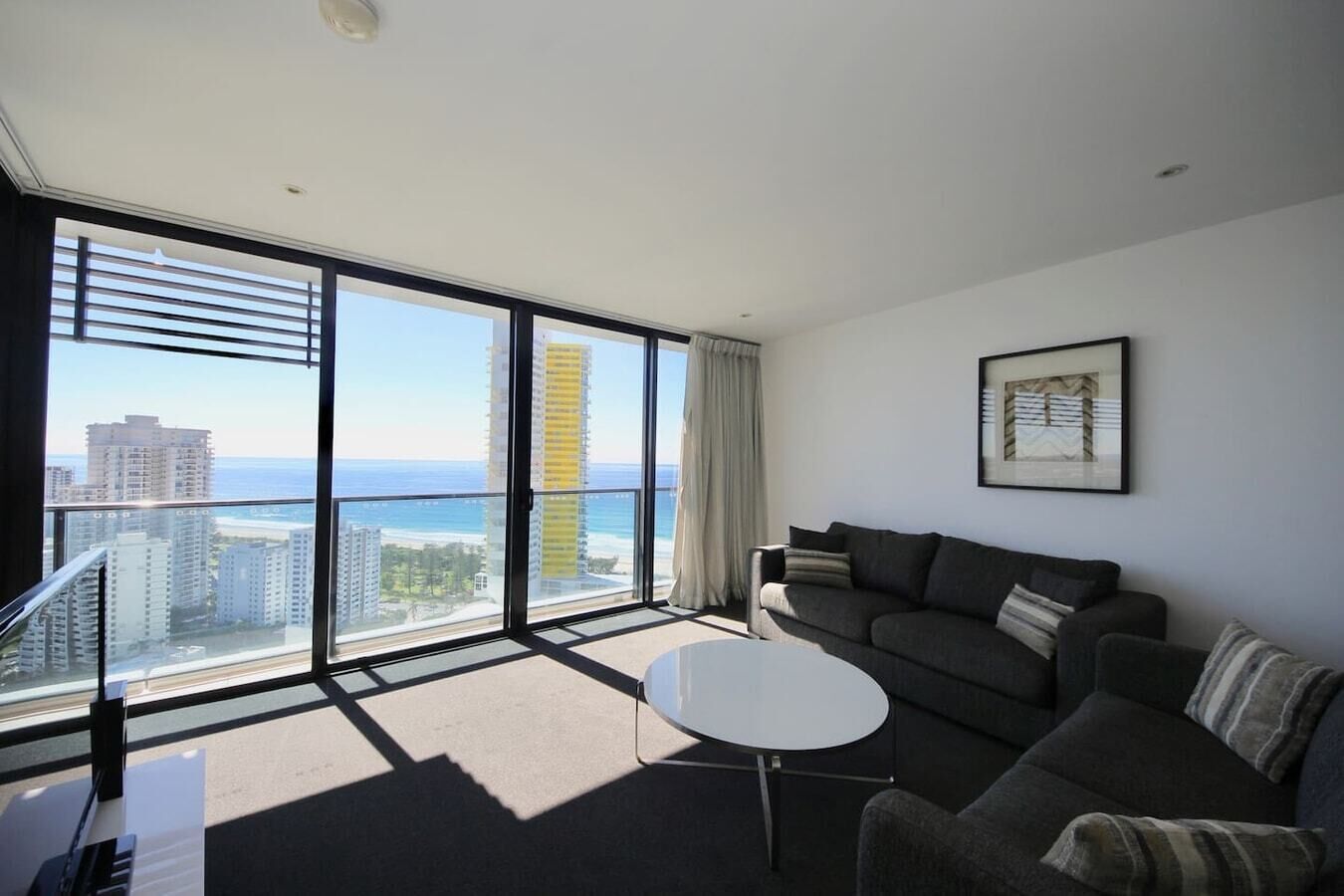 Luxury Oracle Apartment, Ocean Views 26th Floor