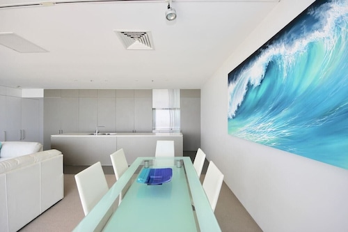 Beachfront Air On Broadbeach, Amazing Views - Broadbeach