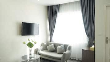 Luxury Room | 1 bedroom, Egyptian cotton sheets, premium bedding, minibar