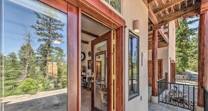 Comfy 'Aspen Ridge' Home ~ 3 Mi to Ski Lifts