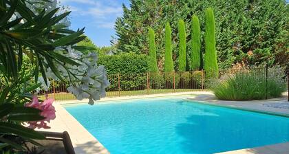 Magnificent gite in the heart of the Luberon - Ménerbes (8 people) private swimming pool