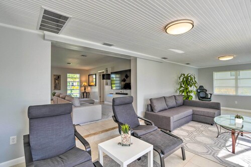 Punta Gorda Escape w/ Private Lanai & Pool!