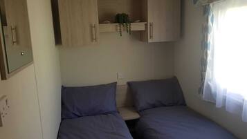 3 bedrooms, iron/ironing board, WiFi