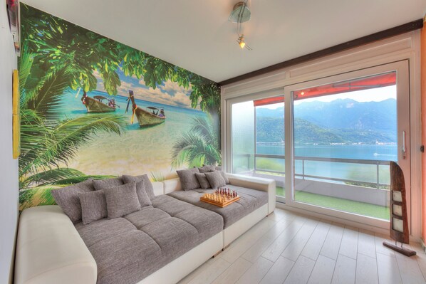 TV - Melide On The Lake, Melide, Switzerland (Melide)