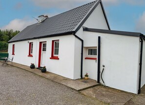 Exterior - Glenbeigh Holiday Cottage - Tigin Mamo (Glenbeigh)