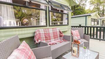 Cottage | Balcony