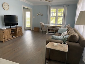 Televisión y reproductor de DVD