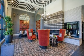 Interior - Luxe San Mateo 1BR w/ Gym, Roof Deck & W/D, near Caltrain, by Blueground (North Bay)