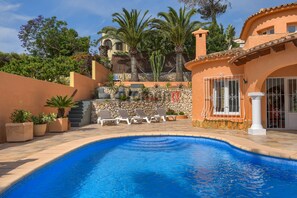 Piscina all'aperto