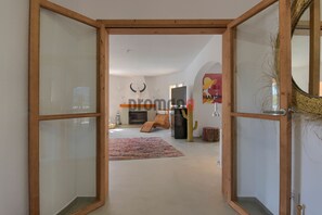 Interior - Villa Leonika -new and modern -Moraira, Costa Blanca. (Moraira)