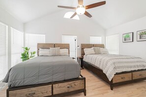 3 bedrooms, iron/ironing board, free WiFi, bed sheets