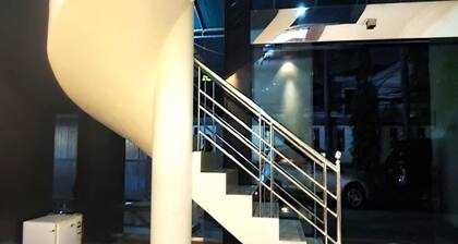 OYO 91327 Residence 38