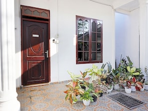 Exterior detail - OYO 91314 Zein House (Batam)