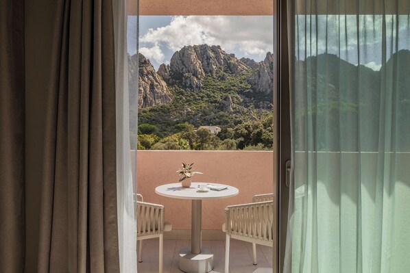 Quarto luxo | Vista para a montanha