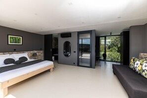 2 bedrooms, free WiFi - Modern holiday home in Grizane with private pool (Grizane)