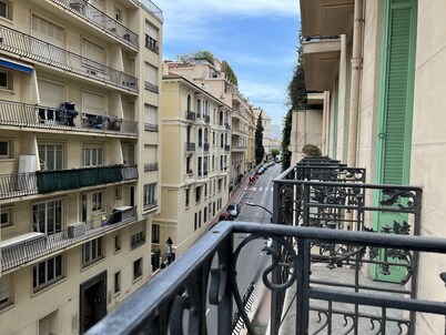 Monaco Monte-Carlo district magnificent 2-room apartment
