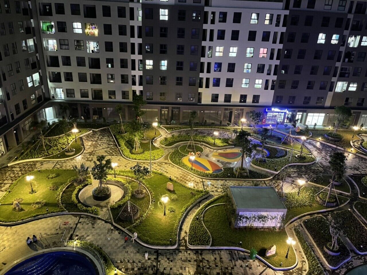 室外兒童遊樂區