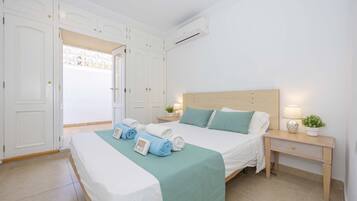 3 chambres, fer et planche Ă repasser, Wi-Fi gratuit, draps fournis