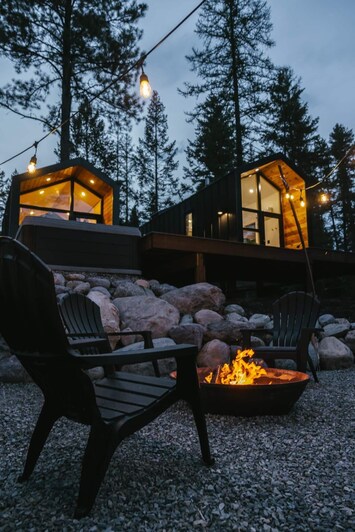 Image of Kintla - Dual Tiny Homes Close To Glacier, Skiing - Hot Tub - Scenic Views