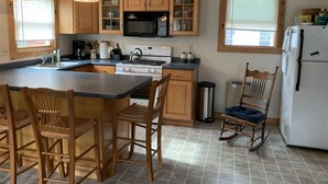 Private kitchen - Charming 1-bedroom cottage in Ferry Beach Saco, ME, perfect for a cozy getaway for two. (Saco)