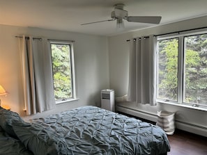 6 bedrooms, Internet - 5 Bedroom House in Kinney Shores (Saco)