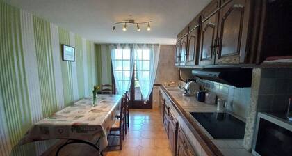 villa 6 p clim ds Cévennes classées UNESCO 800m riviÚre