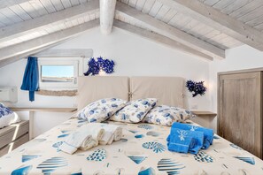 4 camere, ferro/asse da stiro, lenzuola