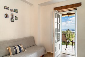 TV - Apartment 'Gardenia' with Sea View, Wi-Fi and Air Conditioning (LEFKADA)