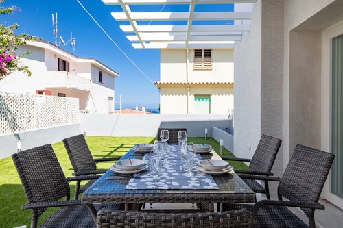 Appartamento Prato al Mare with Garden, A/C & Wi-Fi