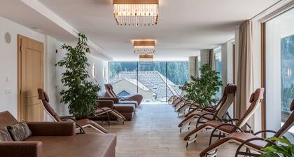 Apartment 'Hotel Residence Gardena Alps 100' with Mountain View, Garden & Wi-Fi