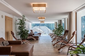 Interior - Studio 'Garni Hotel Gardena Apartment Dolomites 3' with Mountain View, Garden & Wi-Fi (St. Christina)