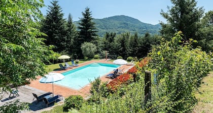 Apartment 'Tramonto al Rifugio Arcobaleno' with Mountain View, Shared Pool & Wi-Fi