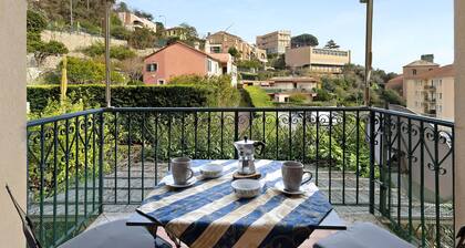 Apartment Bilocale sul Borgo with Balconies & Wi-Fi