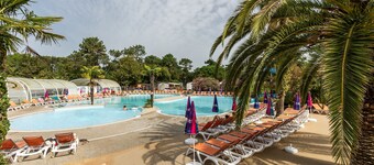 Mobilhome 3 rooms, 2 bathrooms - Cap Ferret with Terrace, Tennis Court & Grill