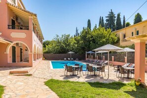 Terrace/patio - BELLA DE LUX  APTS (Corfu)
