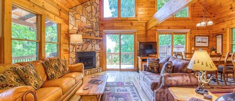 Smart TV, fireplace, table football, ping pong